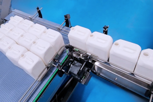 JERRICAN-WIDE-AUTOMATIC-CONVEYOR-SYSTEM-2