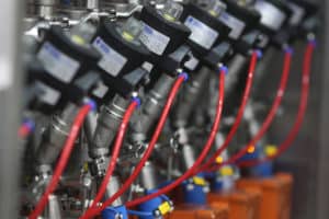 FGW120 Automatic Liquid Filling Machine 02 Shemesh Automation