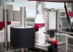 Etiqueteuses et Remplisseuses de liquides Shemesh Automation